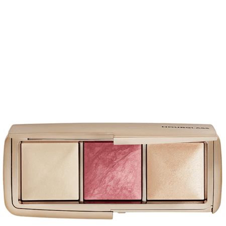 HOURGLASS Ambient Lighting Palette - Diffused Rose Edit (Limited Edition) พาเลตต์ลิมิเต็ดสุดเอ็กคลูซีฟ มาพร้อมสามเฉดสีช่วยเบลอผิว ยกระดับผิวสวยและไฮไลท์ให้ผิวโกลว์สวยจากภายใน
